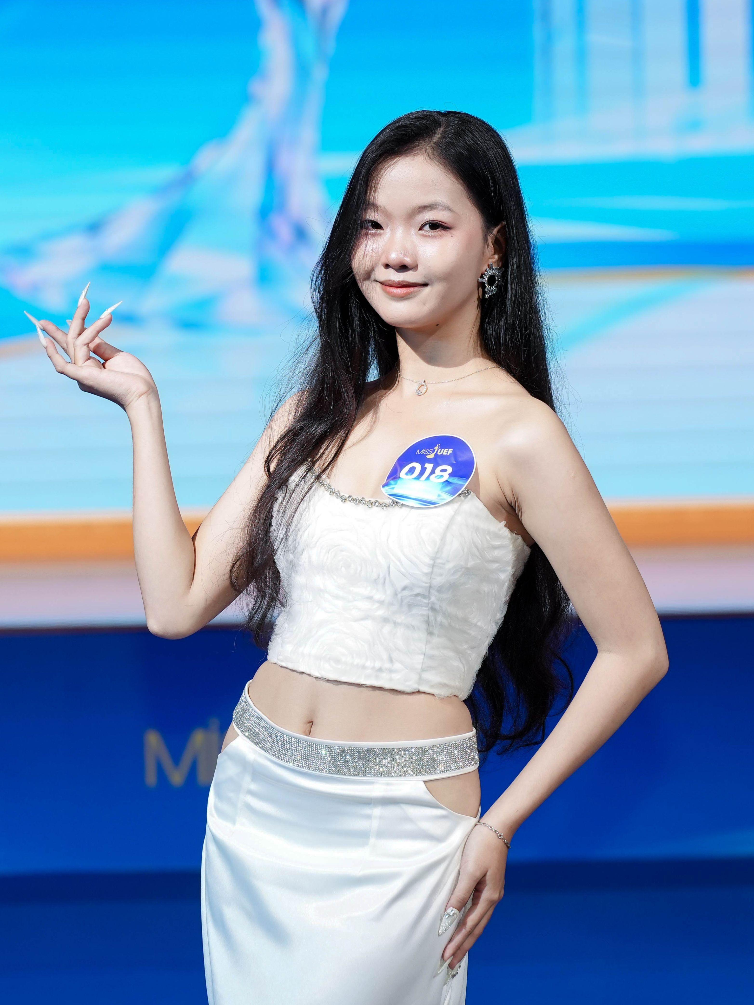 Trần Ý Nhi